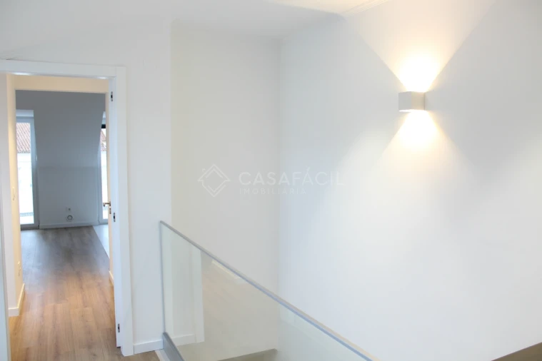 Apartamento T3 para Venda em Alcochete Foto 13