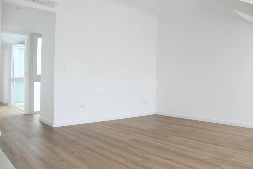 Apartamento T3 para Venda em Alcochete Foto 17