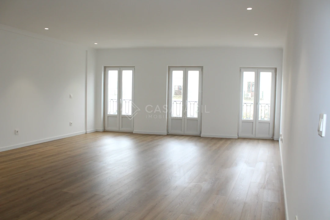 Apartamento T3 para Venda em Alcochete Foto 1