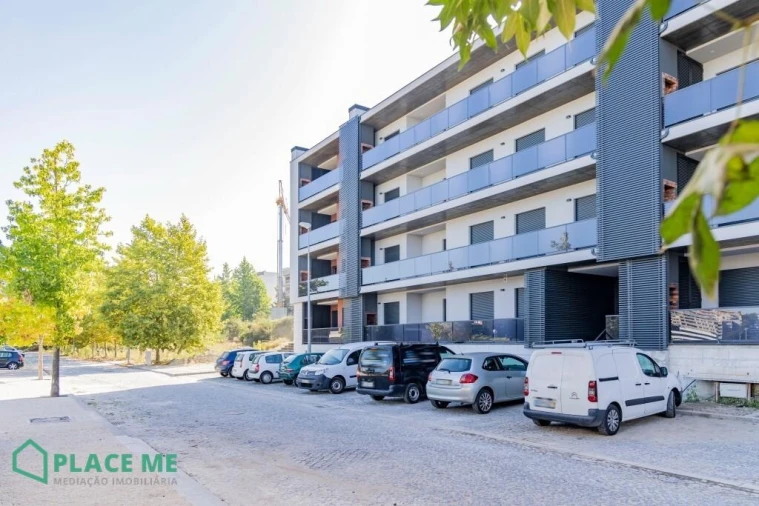 Apartamento T2 para Arrendamento em Costa Foto 2