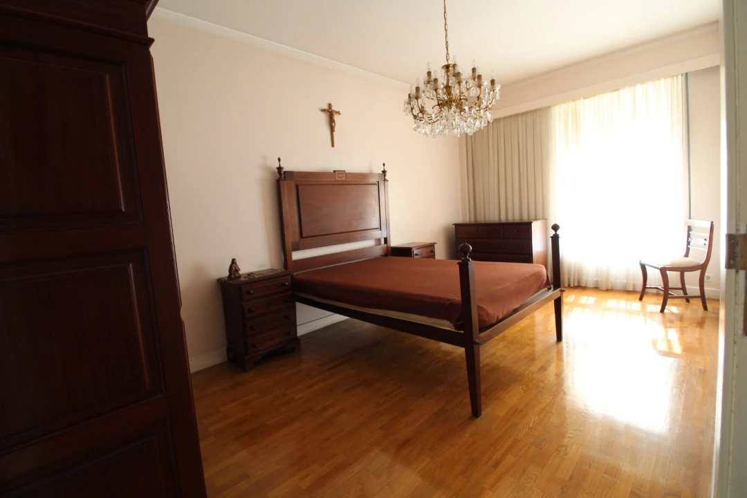 Quarto para Arrendamento em Creixomil Foto 6