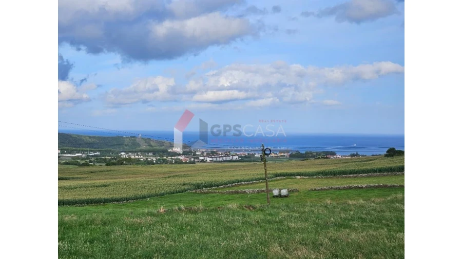Terreno para Venda em Praia da Vitoria (Santa Cruz) Foto 10