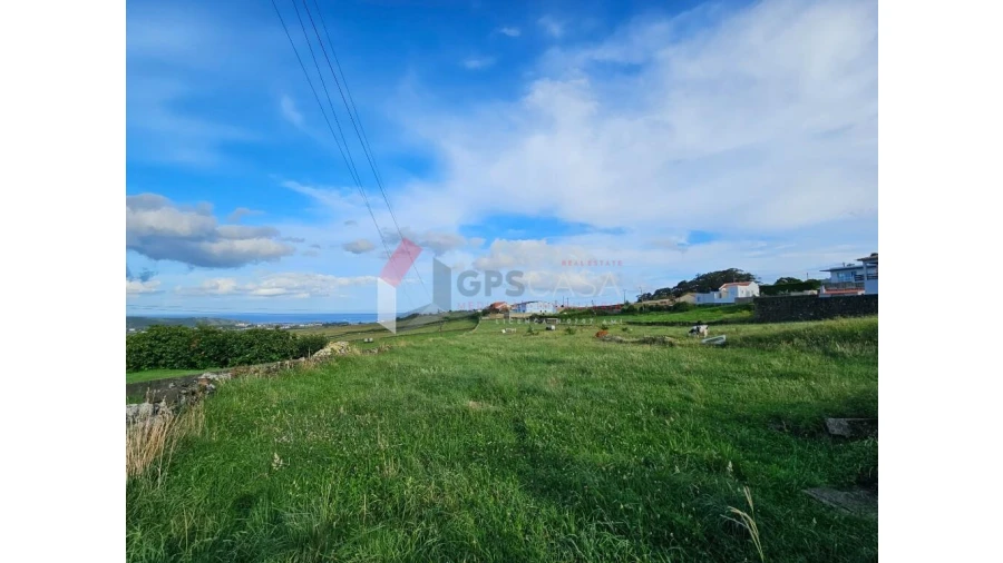 Terreno para Venda em Praia da Vitoria (Santa Cruz) Foto 5