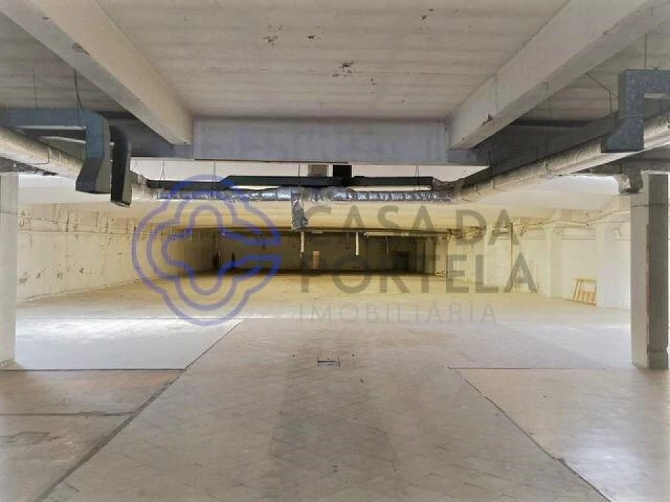 Armazém para Venda em Ramalde Foto 9