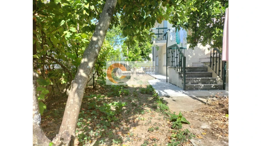 Moradia T3 para Venda em Caldelas Foto 6