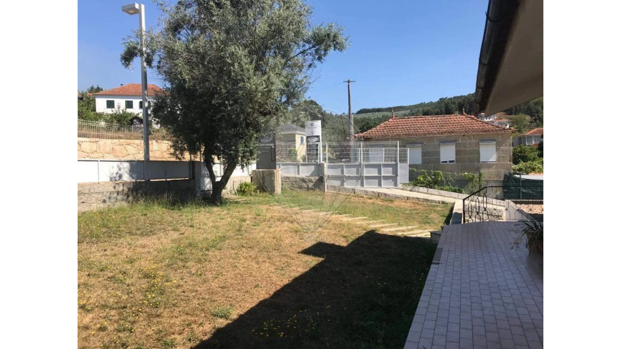 Negócio para Venda em Alvarenga Foto 26