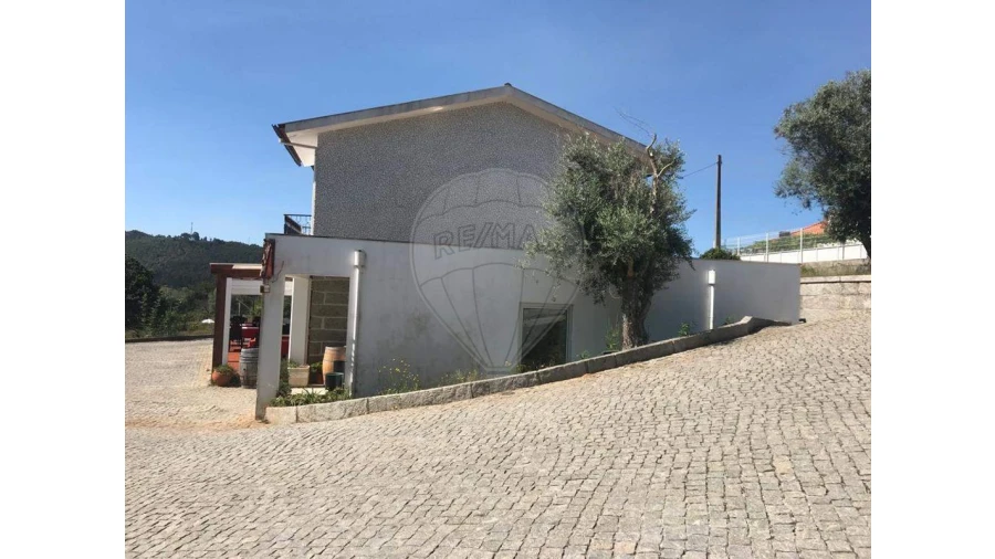 Negócio para Venda em Alvarenga Foto 23