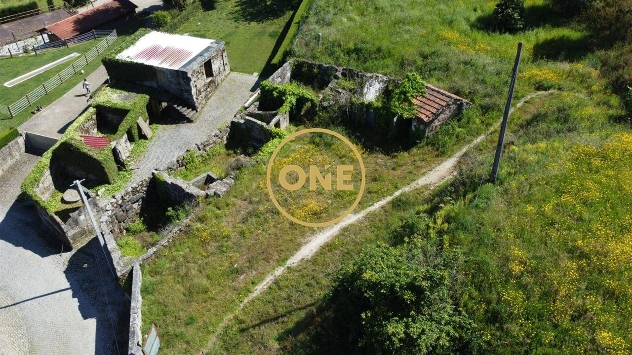 Moradia T3 para Venda em Recezinhos (São Mamede) Foto 18