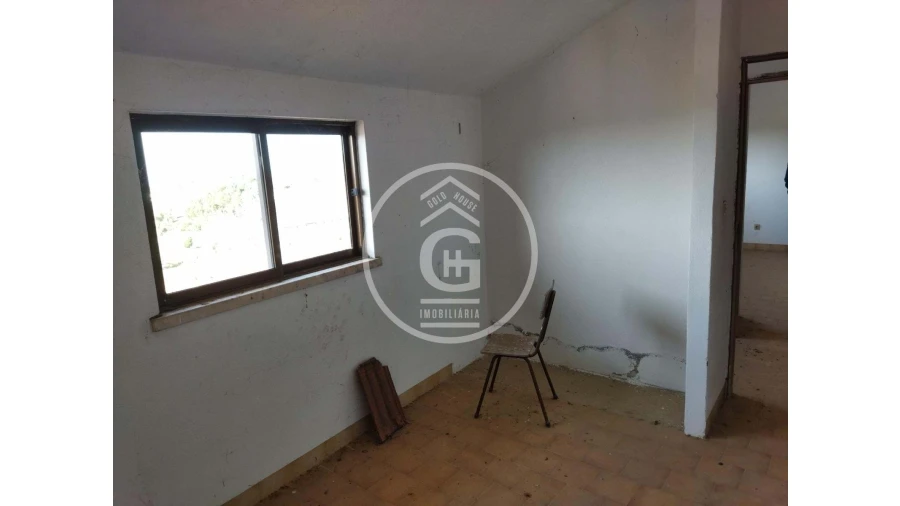 Prédio para Venda em São Pedro de Tomar Foto 15