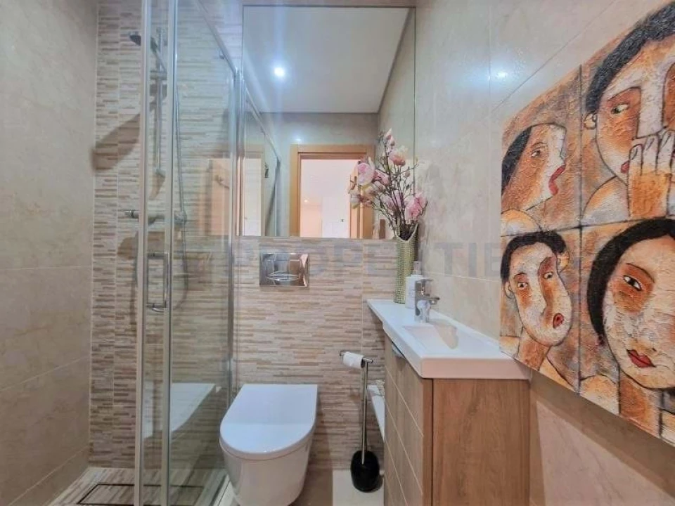 Apartamento T1 para Venda em Quarteira Foto 20