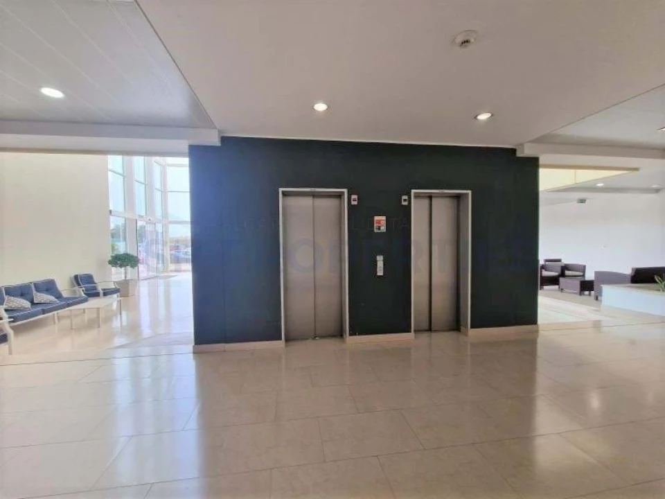 Apartamento T1 para Venda em Quarteira Foto 28