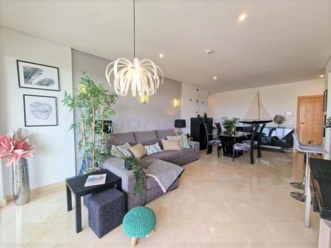 Apartamento T1 para Venda em Quarteira Foto 8