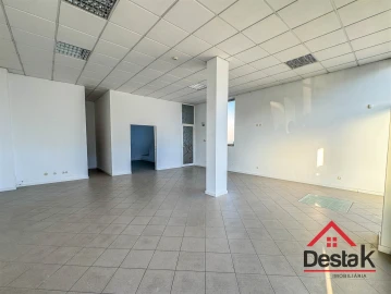 Loja para Venda em Campo