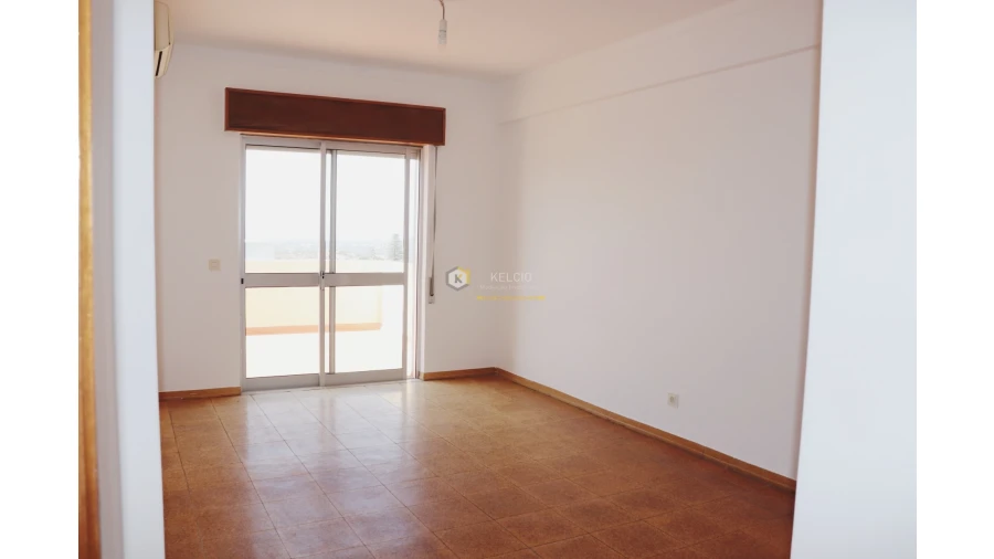 Apartamento T2 para Venda em Loule (São Clemente) Foto 13