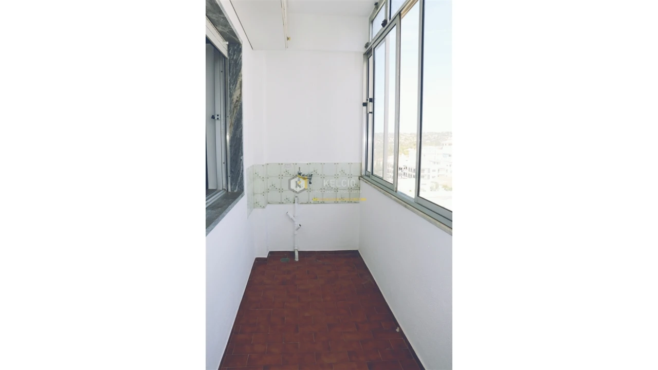 Apartamento T2 para Venda em Loule (São Clemente) Foto 8