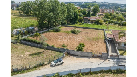 Terreno para Venda em Grijó e Sermonde