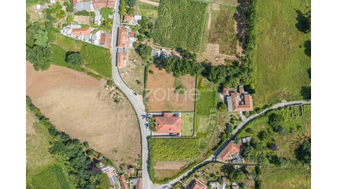 Terreno para Venda em Grijó e Sermonde