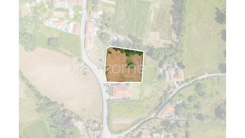 Terreno para Venda em Grijó e Sermonde