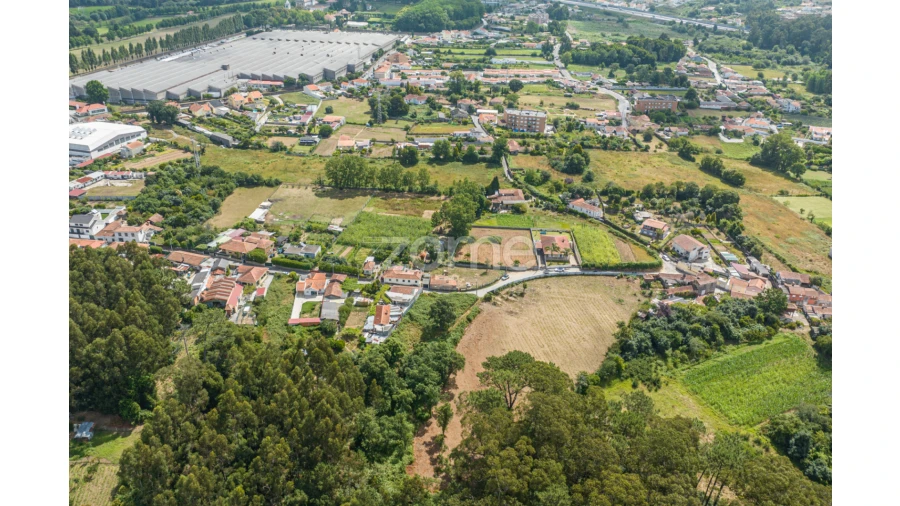 Terreno para Venda em Grijó e Sermonde Foto 8