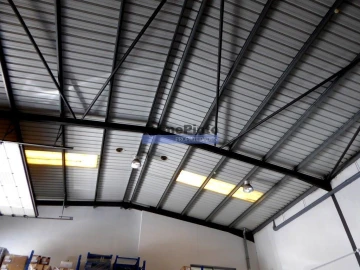 Armazém para Venda em Arcozelo