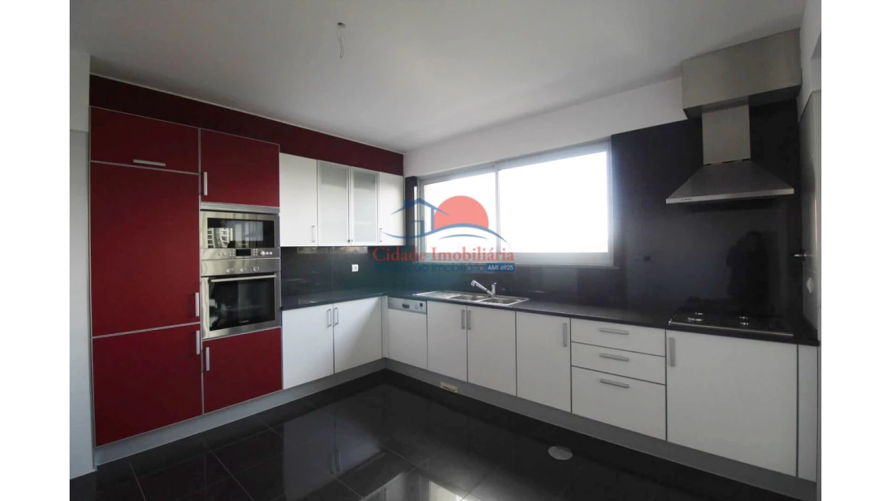 Apartamento T3 para Venda em São Martinho Foto 14