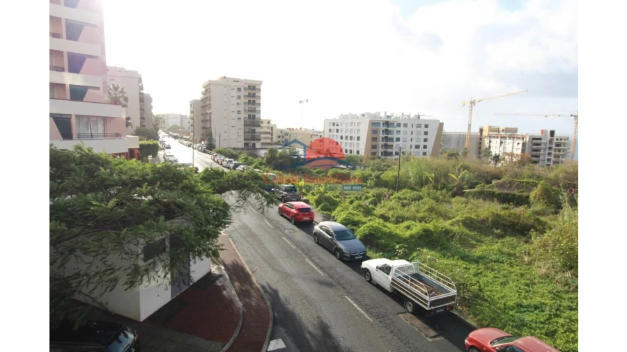 Apartamento T3 para Venda em São Martinho Foto 26