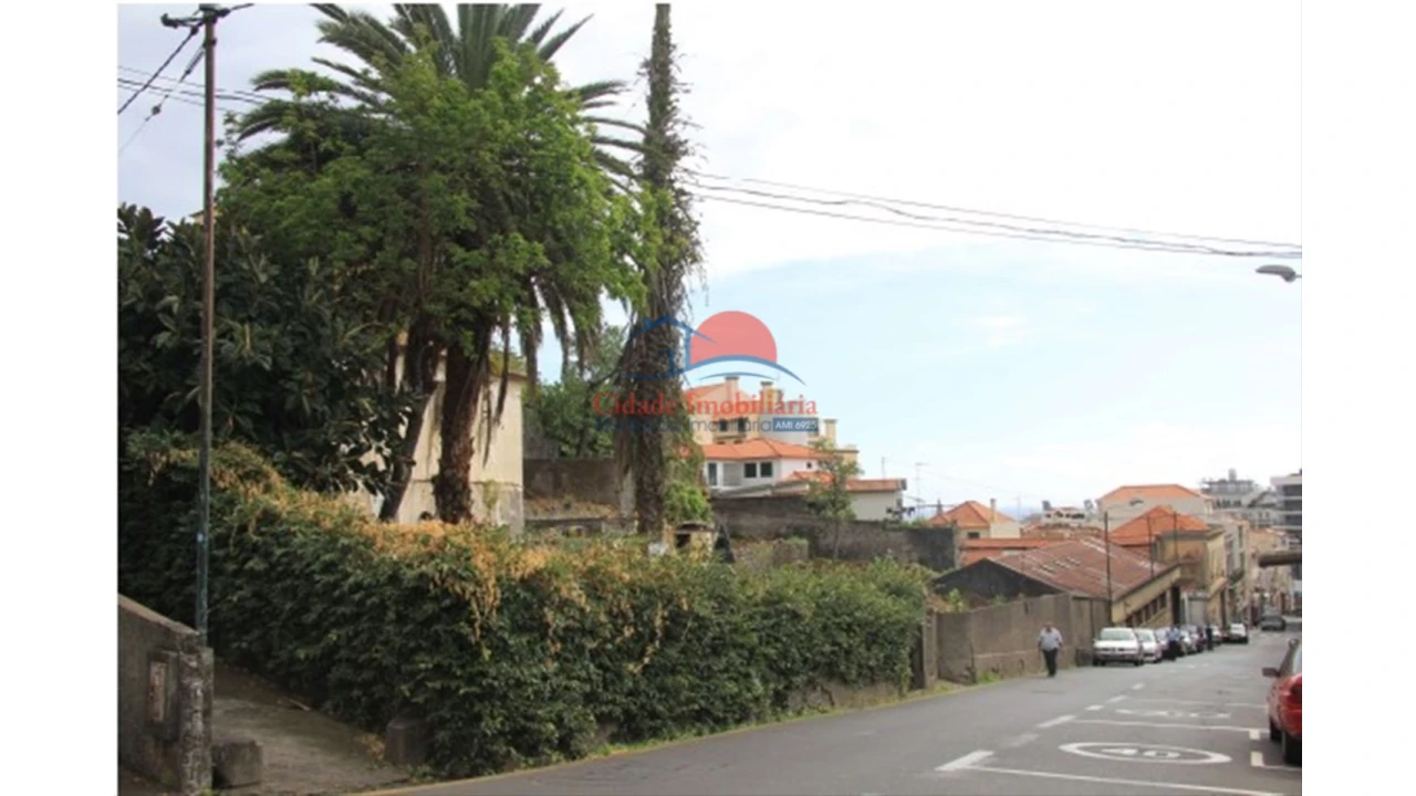 Prédio para Venda em Funchal (Santa Luzia) Foto 5