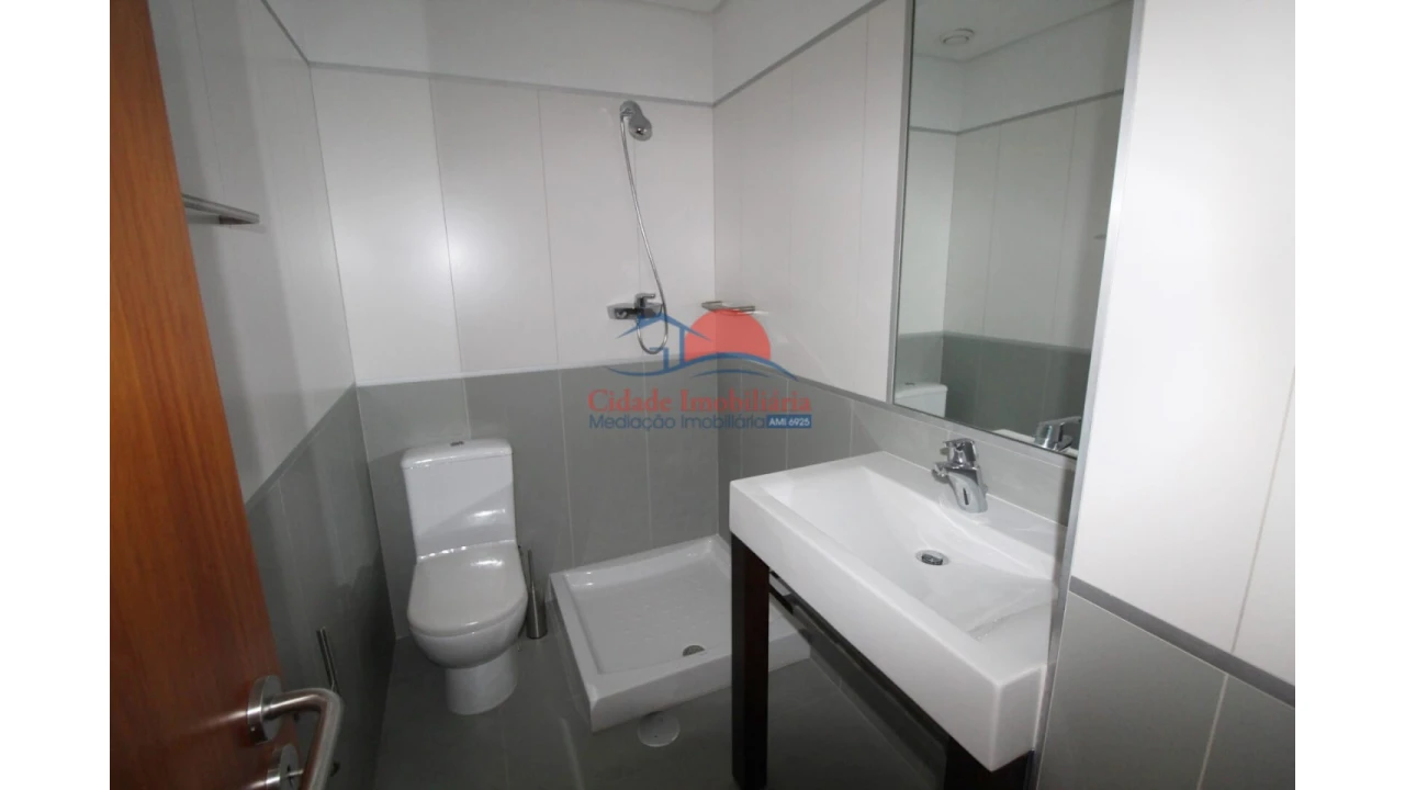 Apartamento T3 para Venda em São Martinho Foto 11