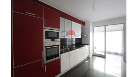 Apartamento T3 para Venda em São Martinho