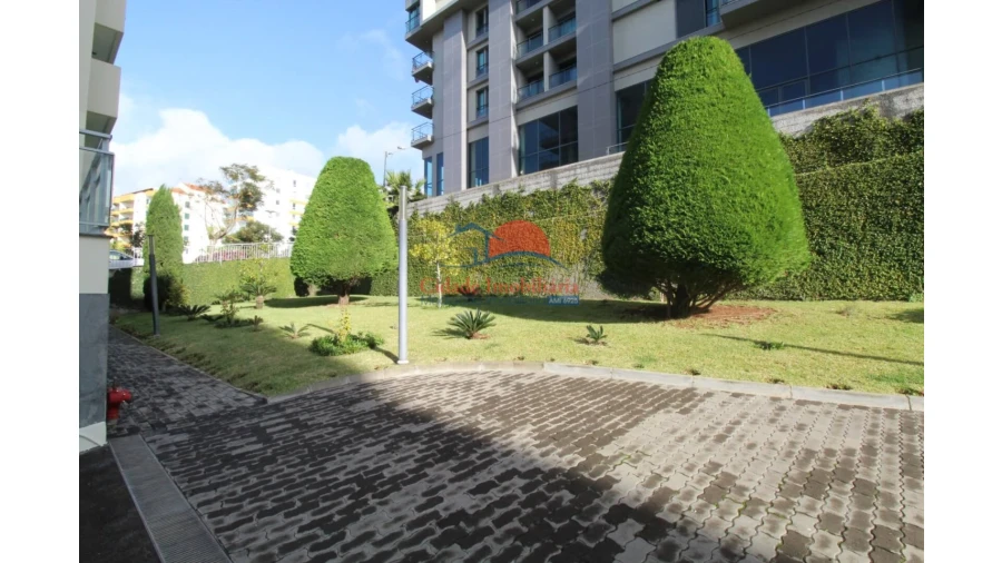 Apartamento T3 para Venda em São Martinho Foto 22