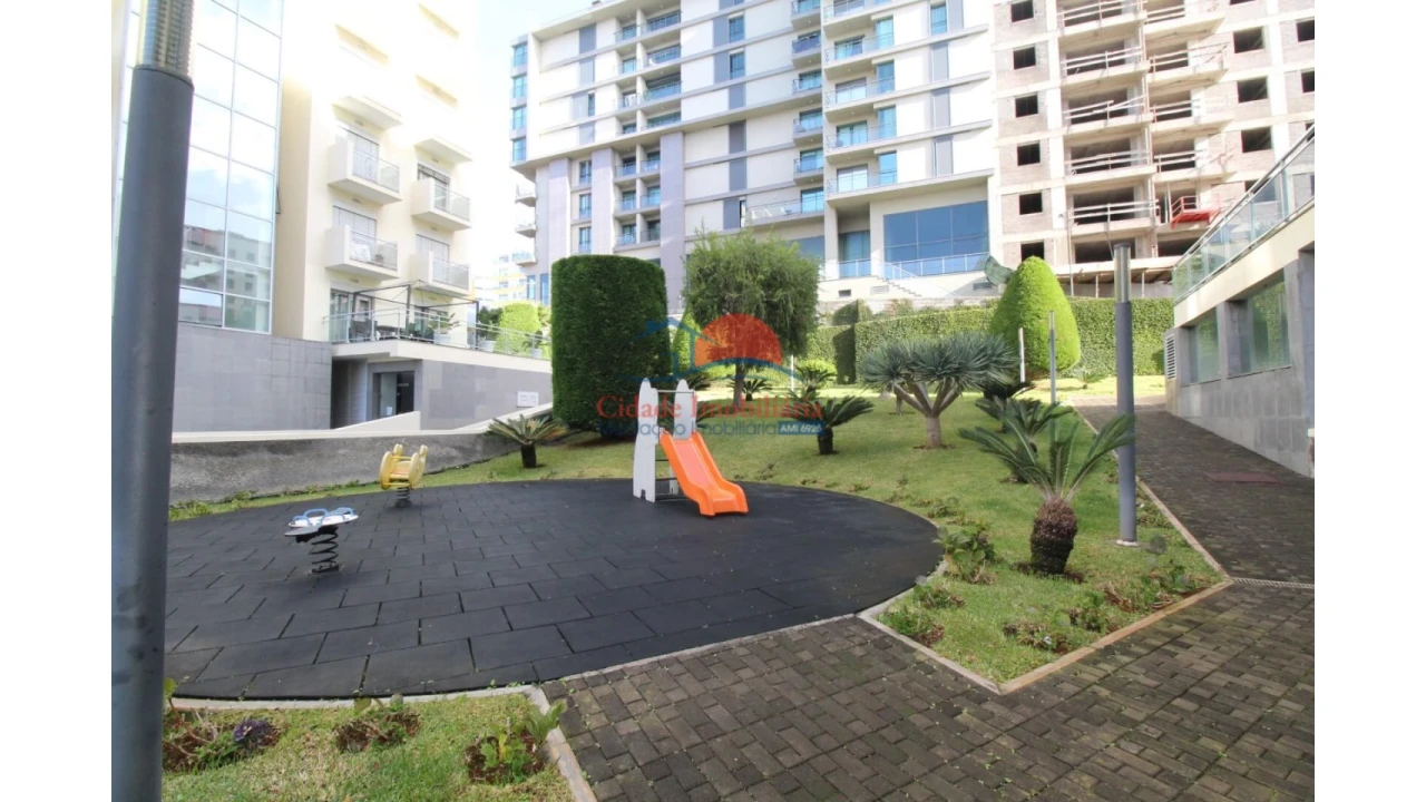 Apartamento T3 para Venda em São Martinho Foto 24