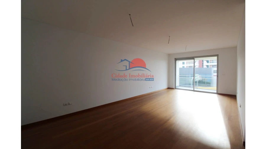 Apartamento T3 para Venda em São Martinho Foto 5