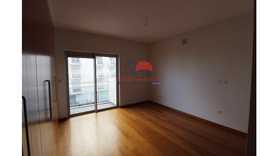 Apartamento T3 para Venda em São Martinho Foto 16