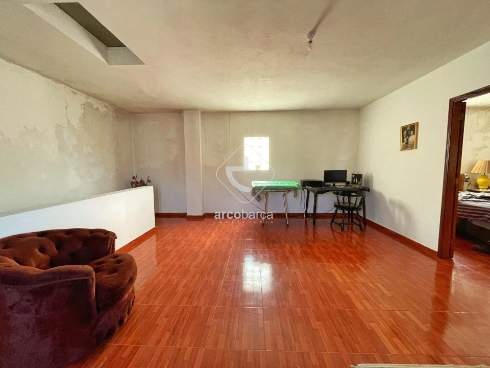 Moradia T4 para Venda em Couto Foto 37