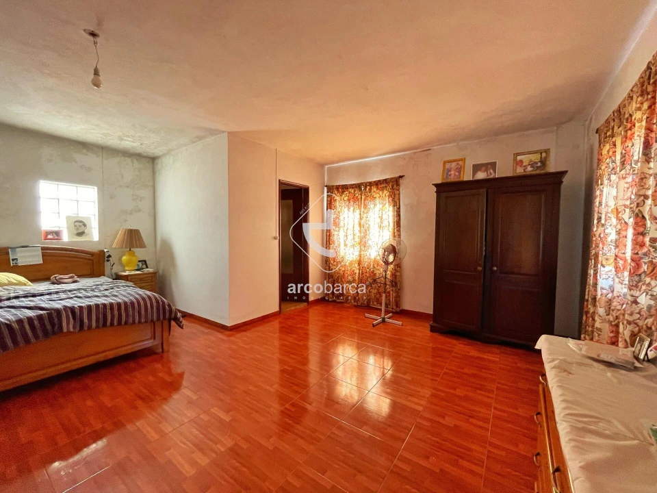 Moradia T4 para Venda em Couto Foto 39