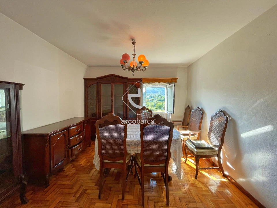 Moradia T4 para Venda em Couto Foto 7