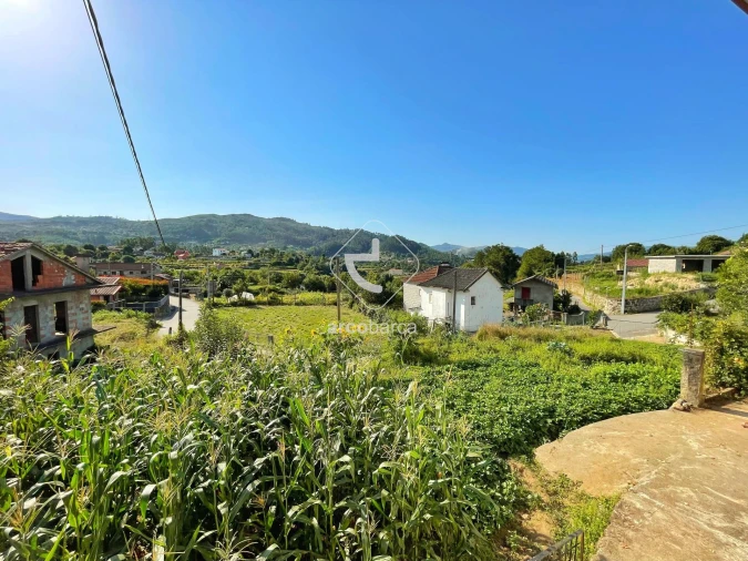 Moradia T4 para Venda em Couto Foto 6