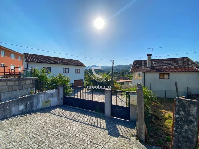 Moradia T4 para Venda em Couto