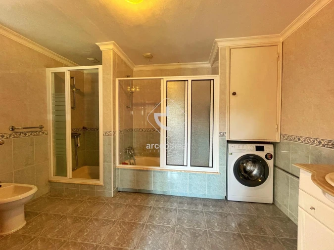 Moradia T4 para Venda em Couto Foto 10