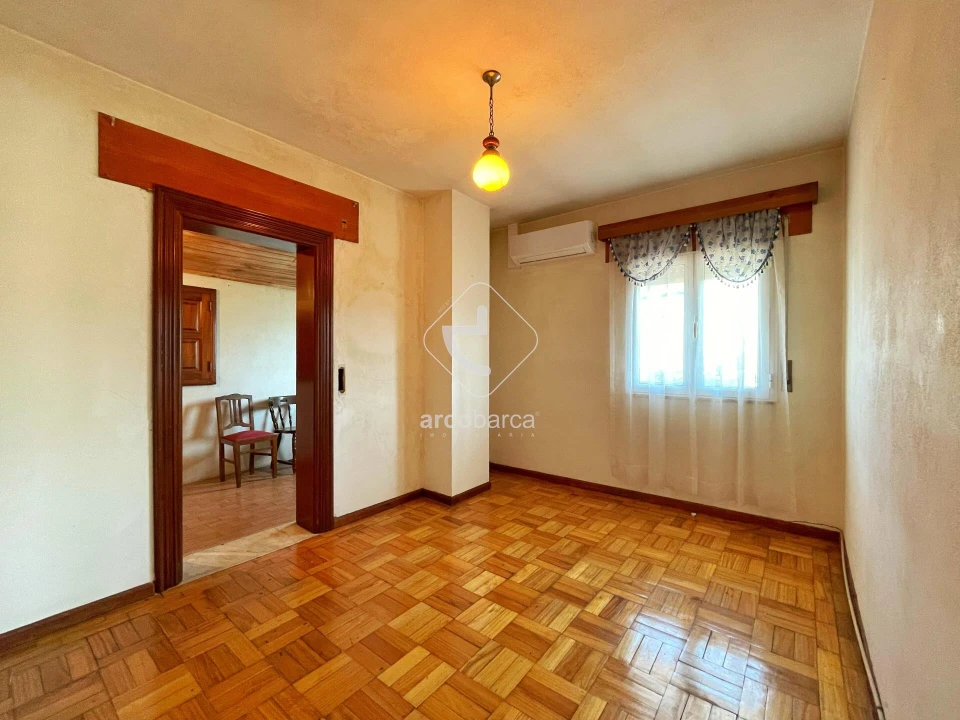 Moradia T4 para Venda em Couto Foto 18