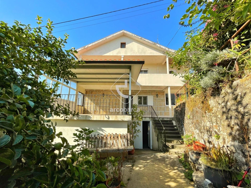 Moradia T4 para Venda em Couto Foto 29