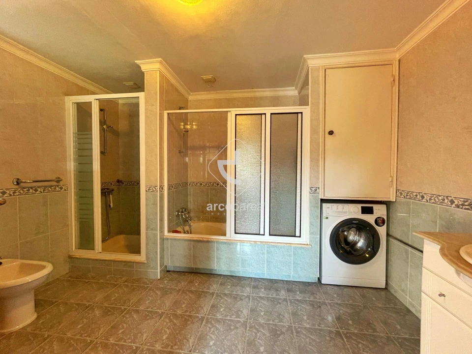 Moradia T4 para Venda em Couto Foto 10