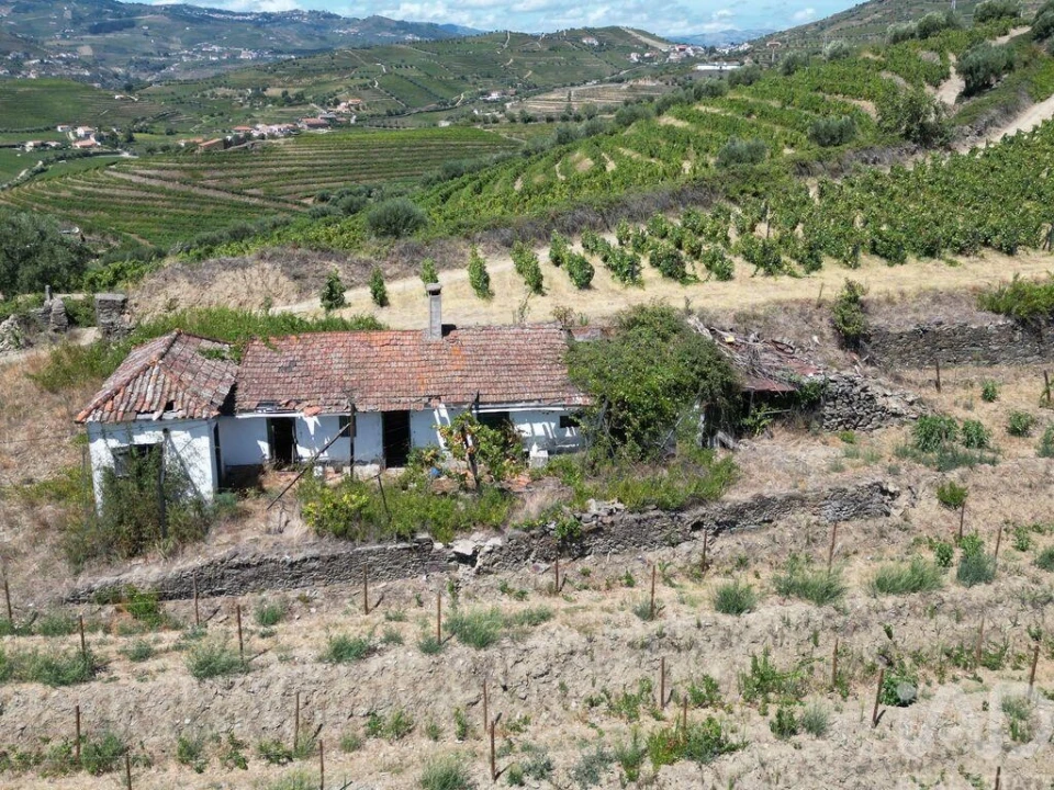 Moradia T4 para Venda em Peso da Régua e Godim Foto 23