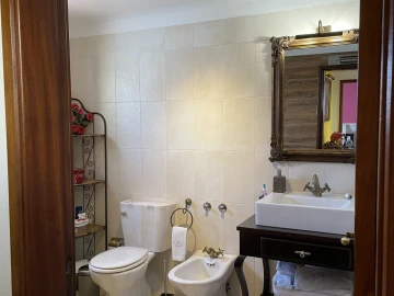 Moradia T6 para Venda em Venda do Pinheiro e Santo Estêvão das Galés