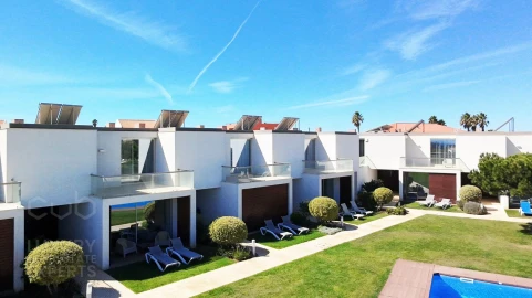 Moradia T3 para Venda em Vila de Sagres