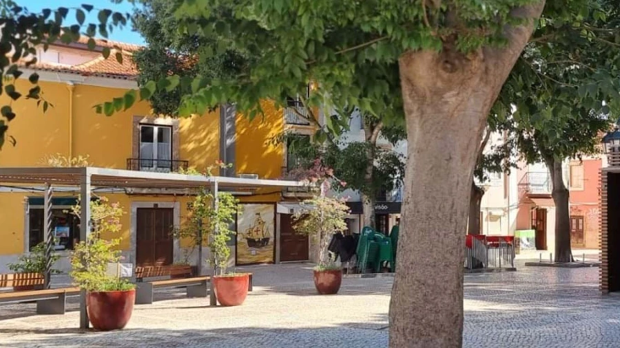 Prédio para Venda em Setubal (São Sebastião)