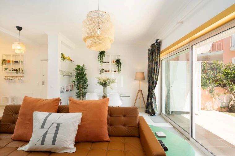 Apartamento T2 para Arrendamento férias em Quarteira Foto 4