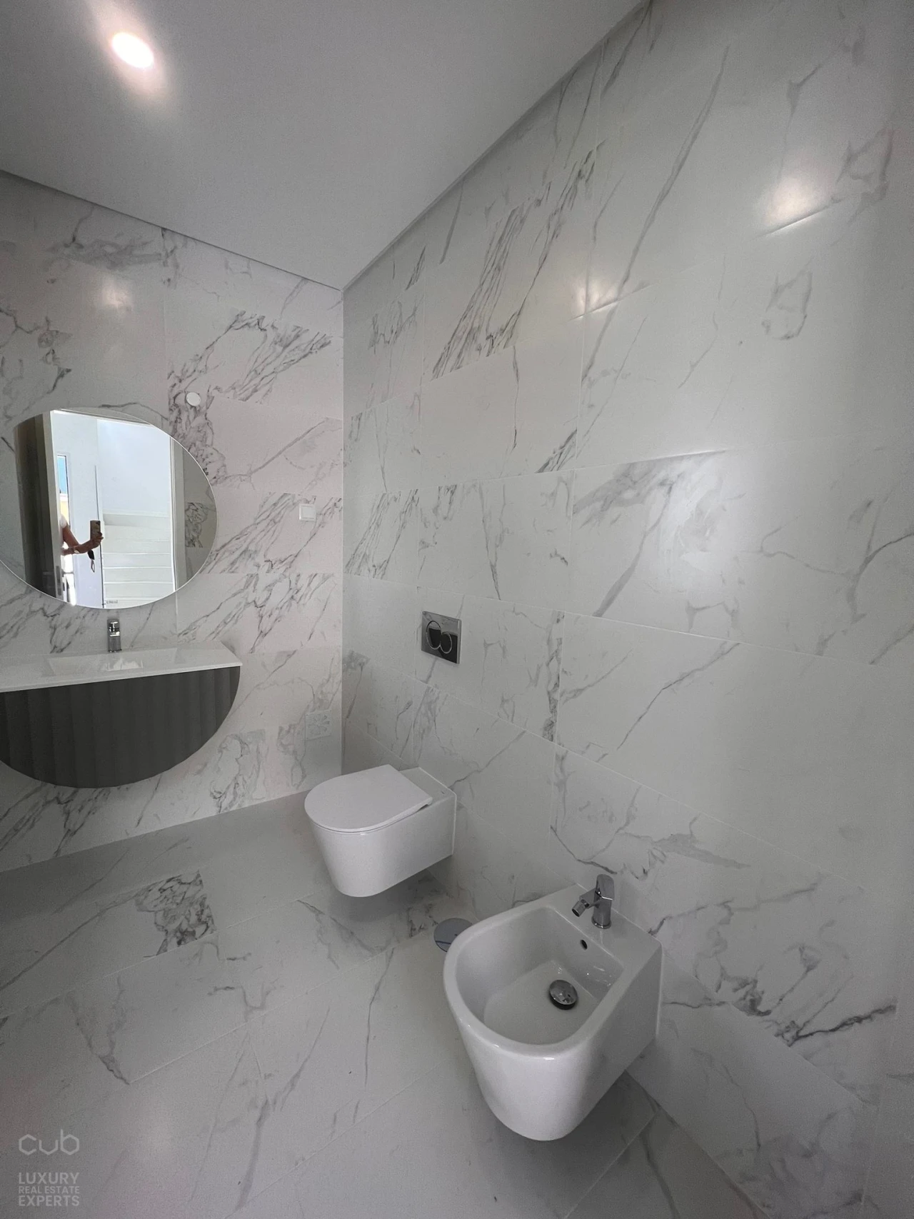 Moradia T4 para Venda em Corroios Foto 5