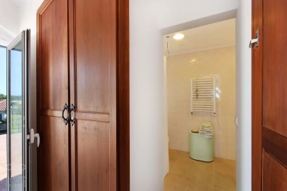 Moradia T5 para Venda em Corroios
