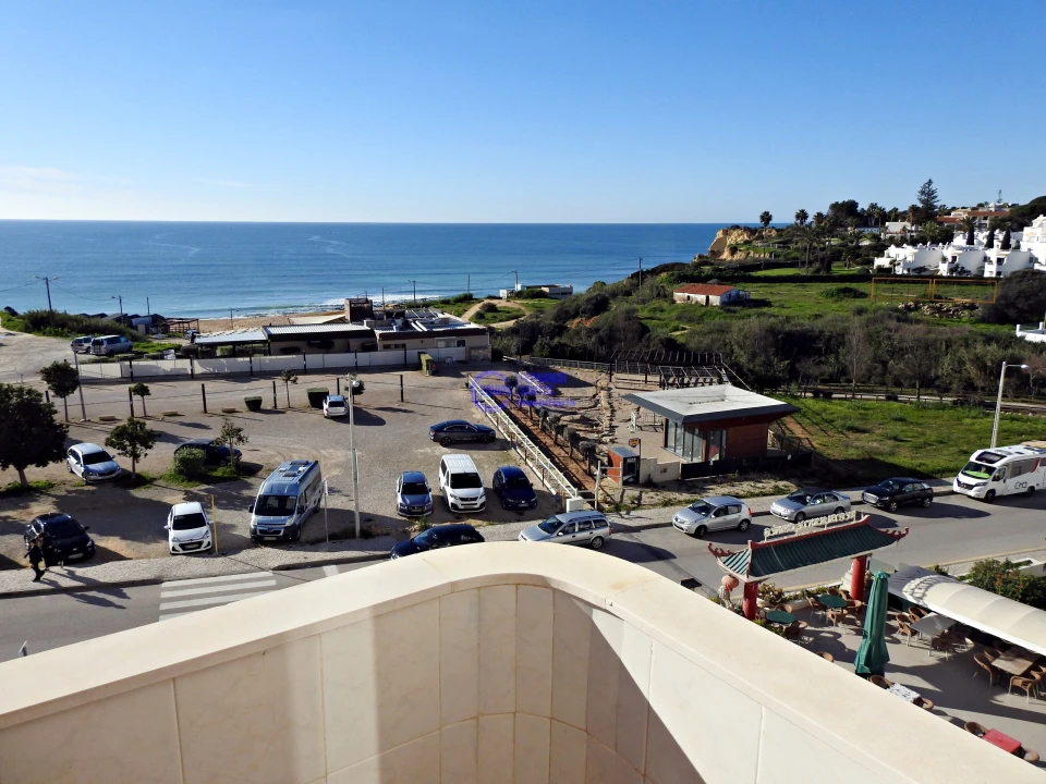 Apartamento T1 para Venda em Armação de Pera Foto 6